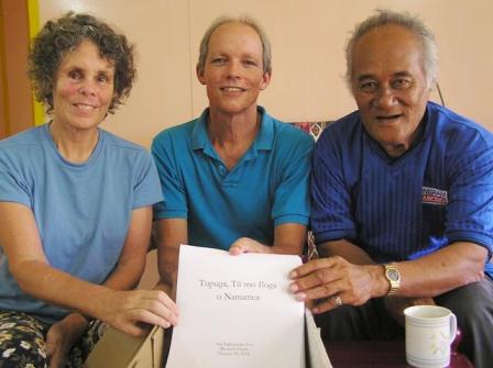 Anne, Keith, Tagisia with Tuu mo Iloga - 2004